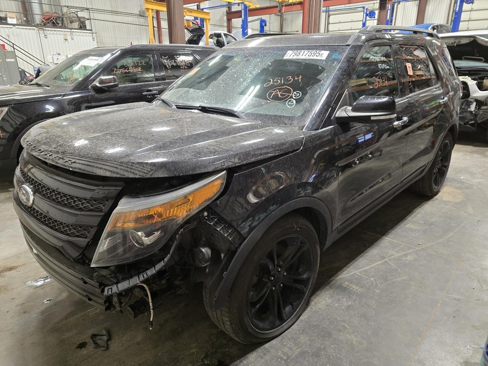Used Infotainment Display fits: 2014 Ford Explorer Front display 8`` screen ID D