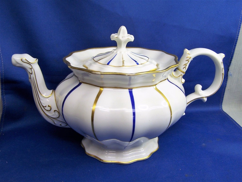 FUERSTENBERG   TEAPOT