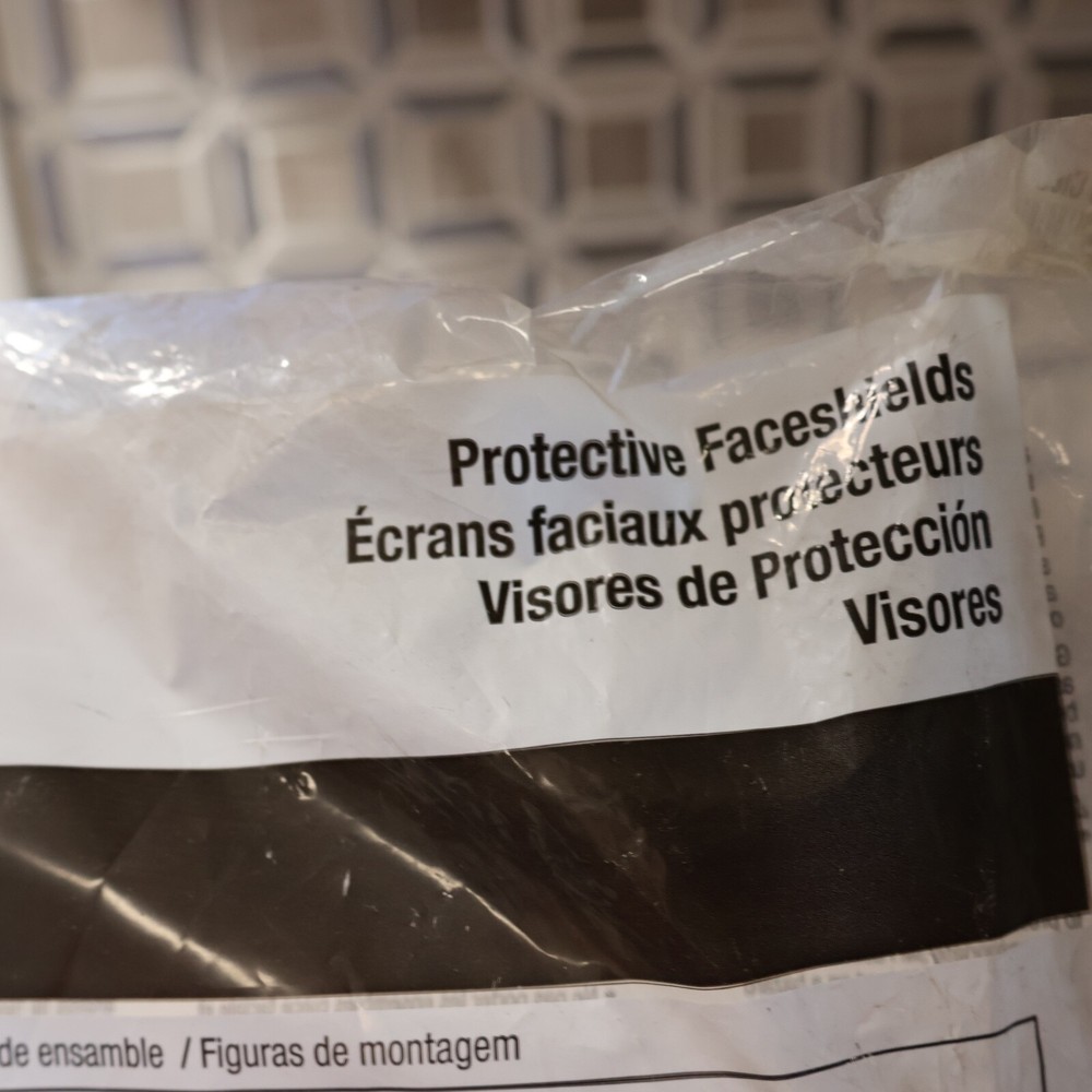 3M Deluxe Faceshield Clear 82700-00000, 8270000000, W96 Molded