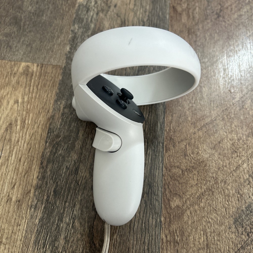 Meta Oculus Quest 2 RIGHT Controller - Great Condition -