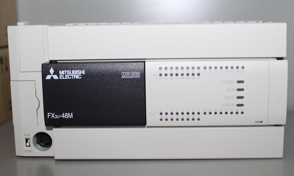 1PC New Mitsubishi FX3U-48MT-DS Programmable Controller FX3U-48MT/DS Fast Ship