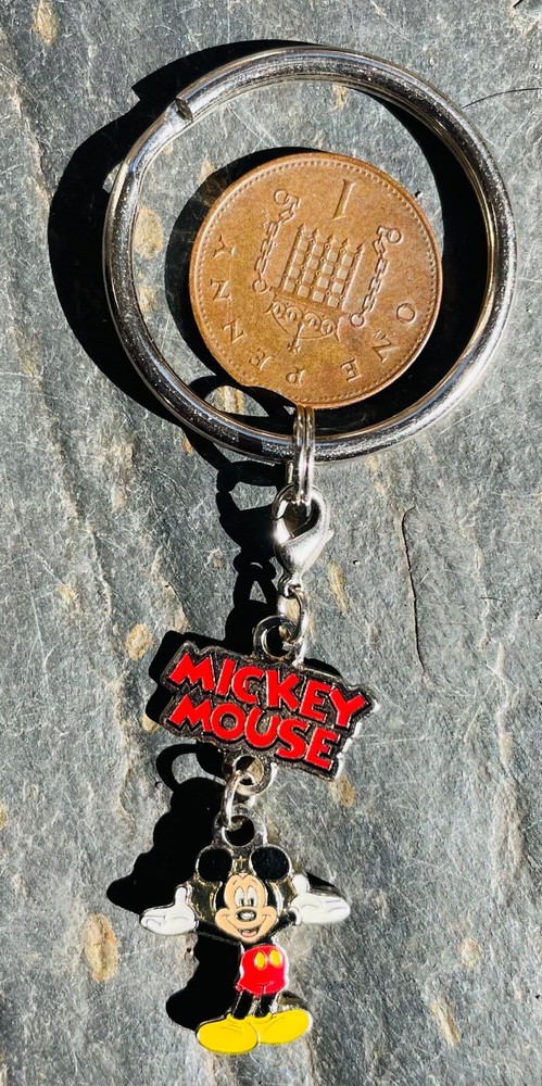 MICKEY MOUSE - Keyring / Keychain - Walt Disney Store 2000s