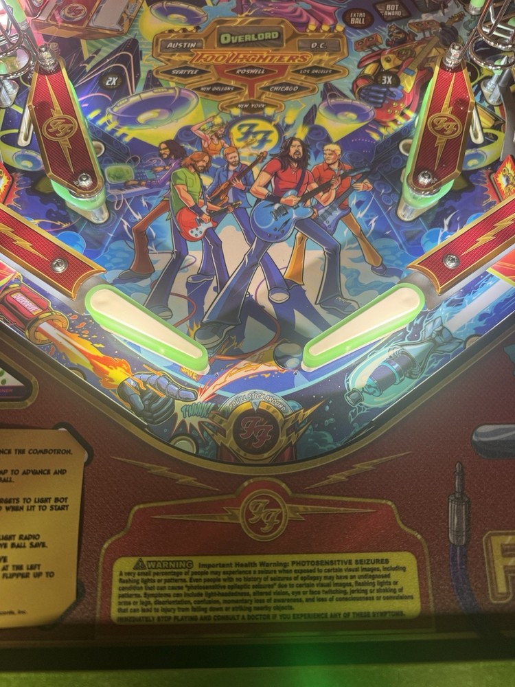 STERN FOO FIGHTERS LIMITED EDITION PINBALL MACHINE LOADED LE 2023