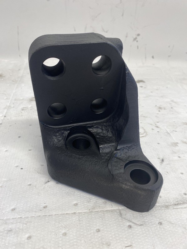 2023 Paccar MX13 Engine Mount 2139939 (548-13357)