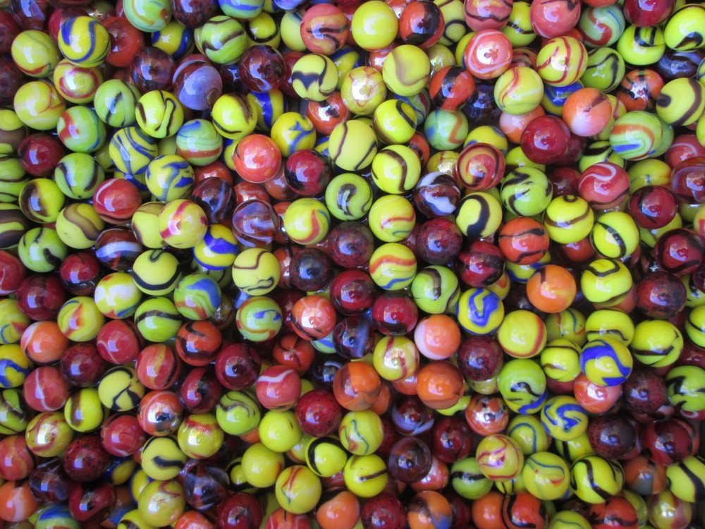 MARBLES 2 POUNDS 5/8" PREMIUM MIX SELECT MARBLES