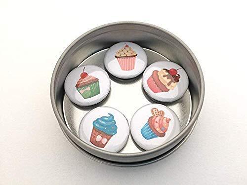 Cupcake 5 Magnet Set with White Background