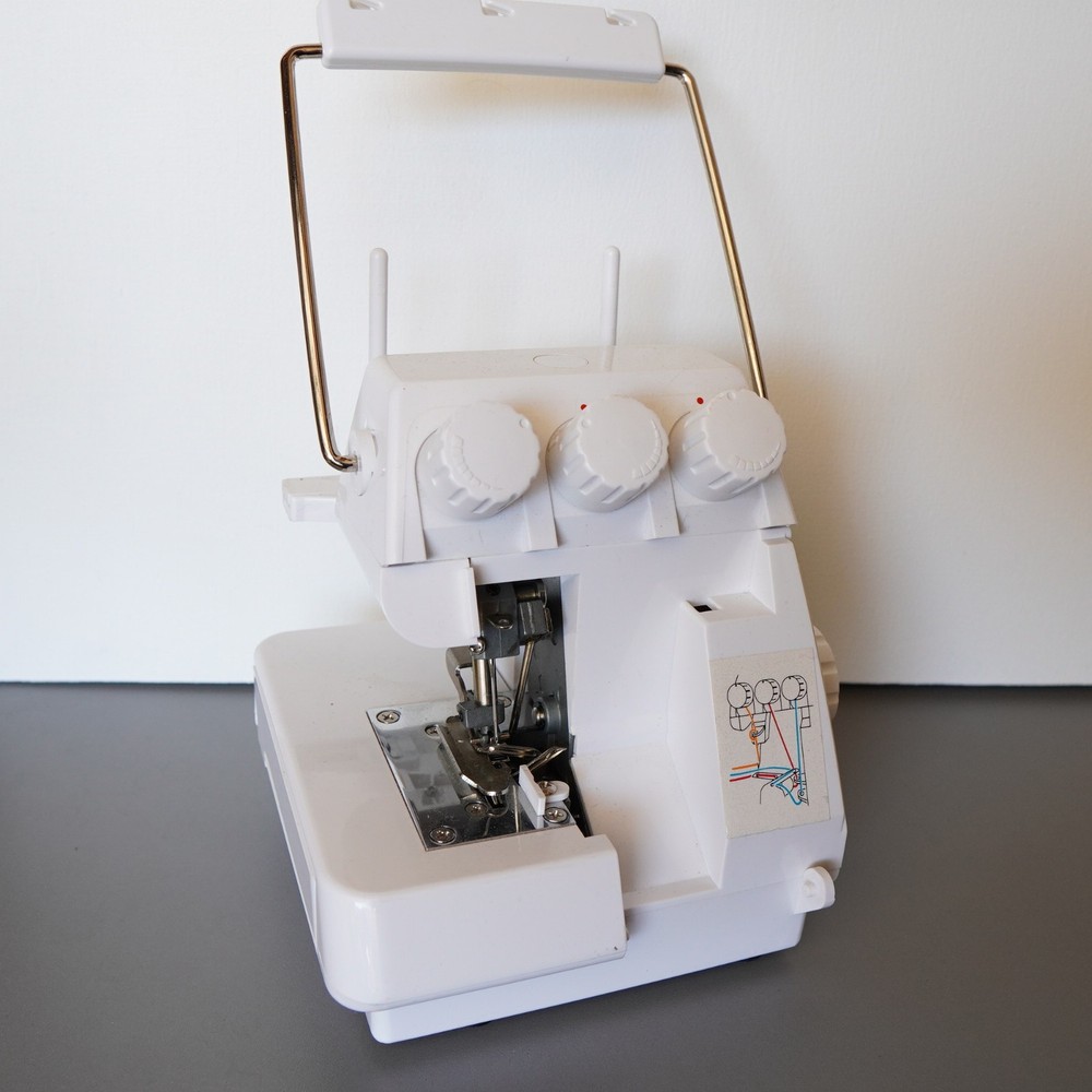 Singer Tiny Serger TS380A Untested, No Pedal Or Power Cord READ