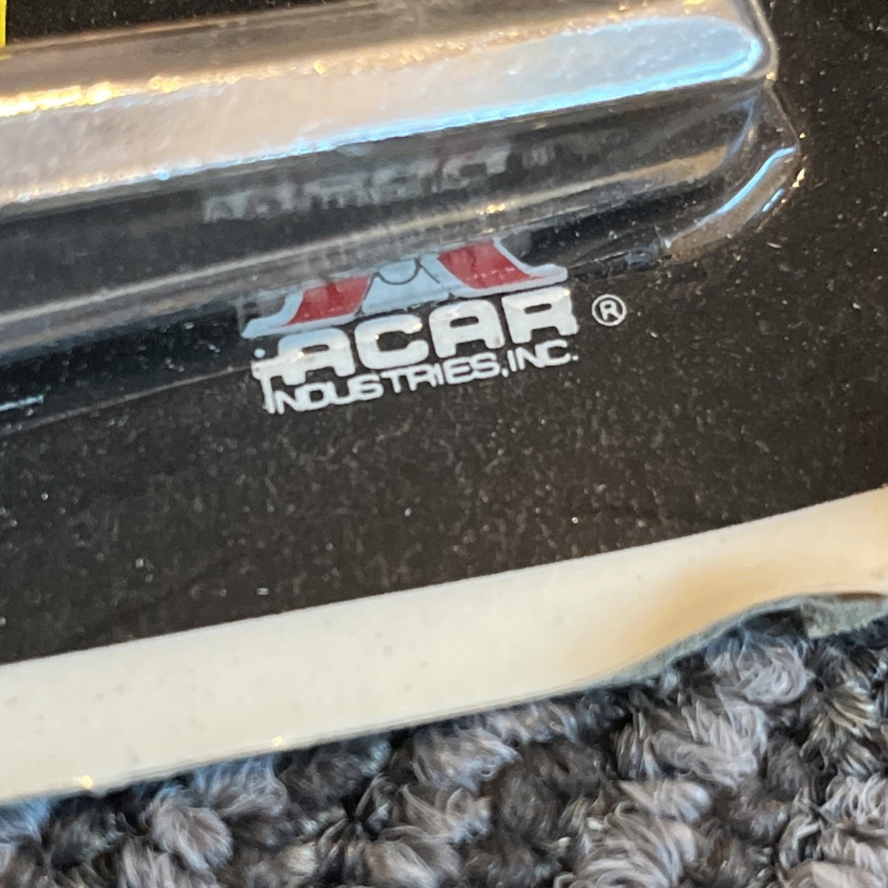Acar Chrome Locking L Handle with Keys