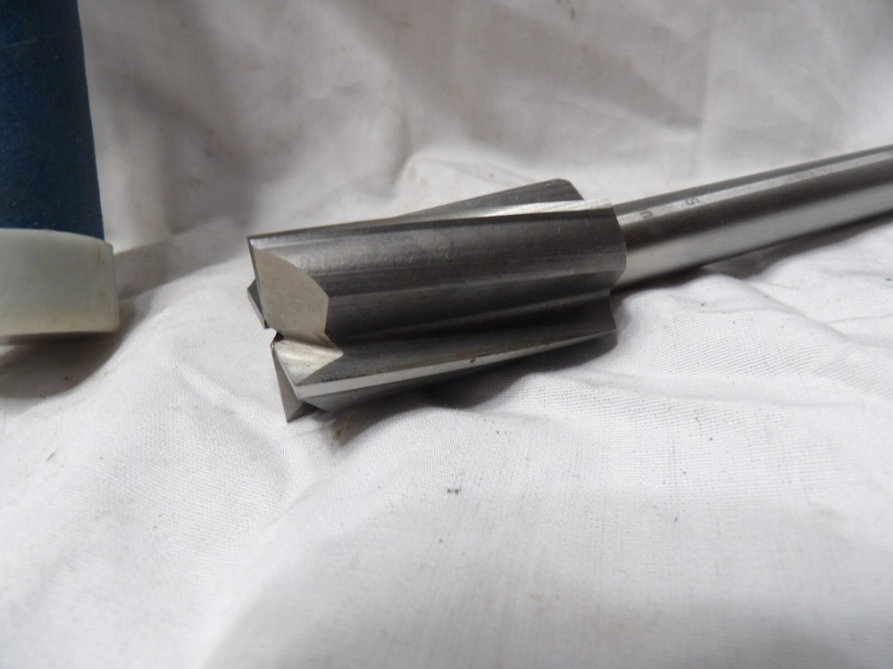 1" End Mill with 3/16" Coolant Hole