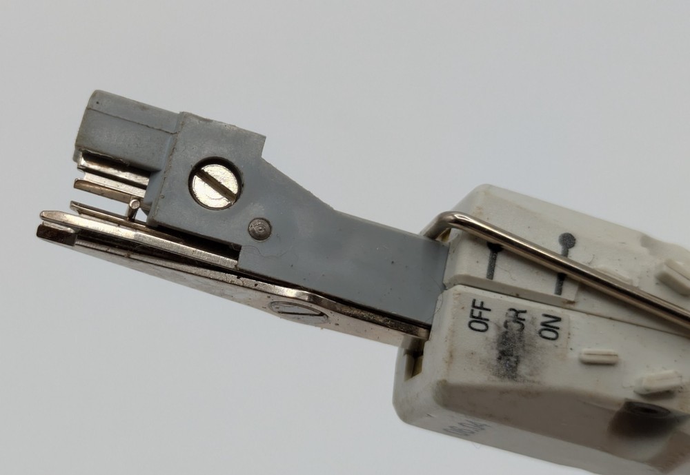 Krone LSA Plus Punch Down Tool with Sensor Network Punch