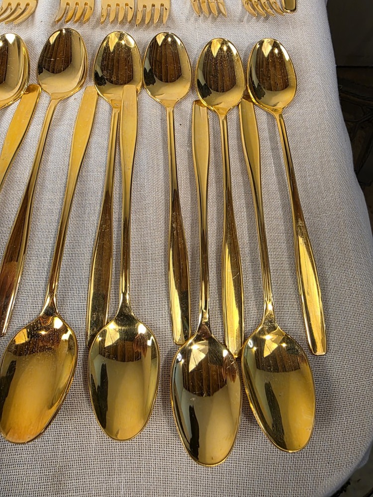 80 Pc Rogers Gold Stainless Flatware. USA.