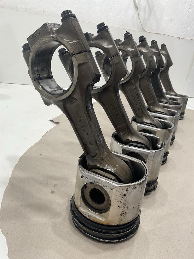Cummins  Engine Connecting Rod 3079629 OEM