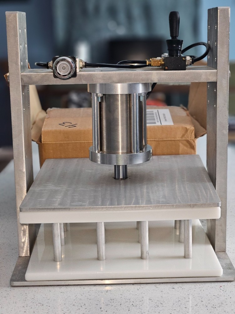 Lightly Used Multi Bath Bomb Press Machine with two molds included