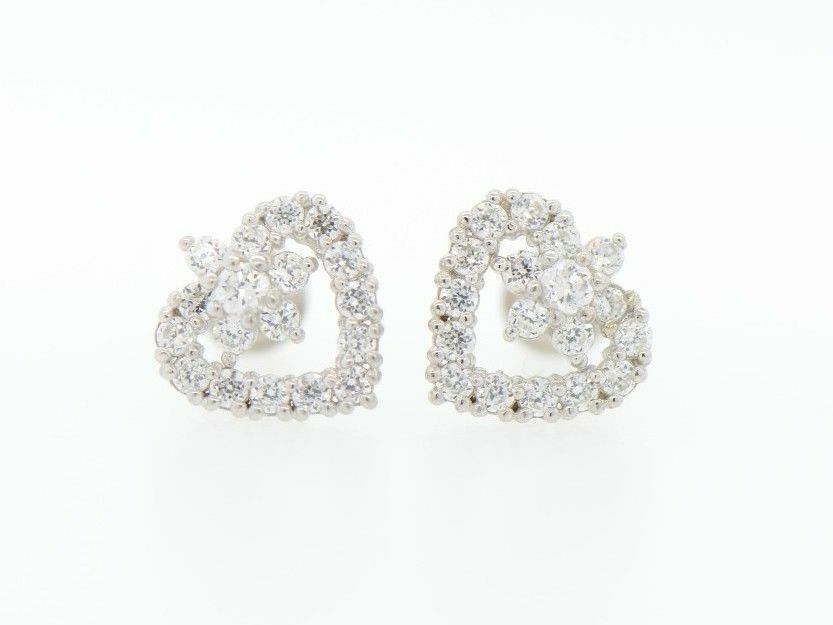 14K White Gold CZ Heart Shape Stud Earrings