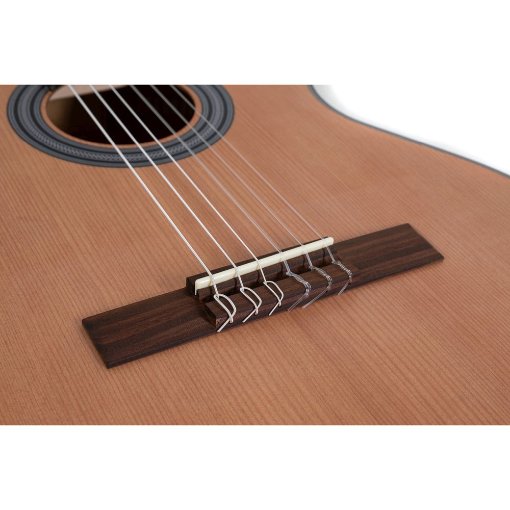 GEWA Student Classical Guitar 3/4 Natural Cedar Top