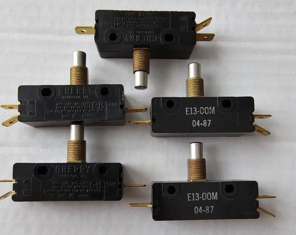 MICRO SWITCH E13-00M