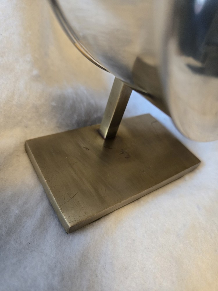 Pendulux Chronometer Table Clock With Stand Does work.