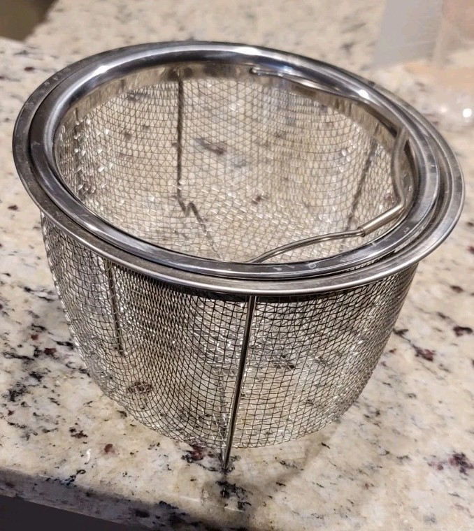 Pampered Chef QUICK COOKER 2 Nesting STEAMER BASKETS SET - 100118 - EUC