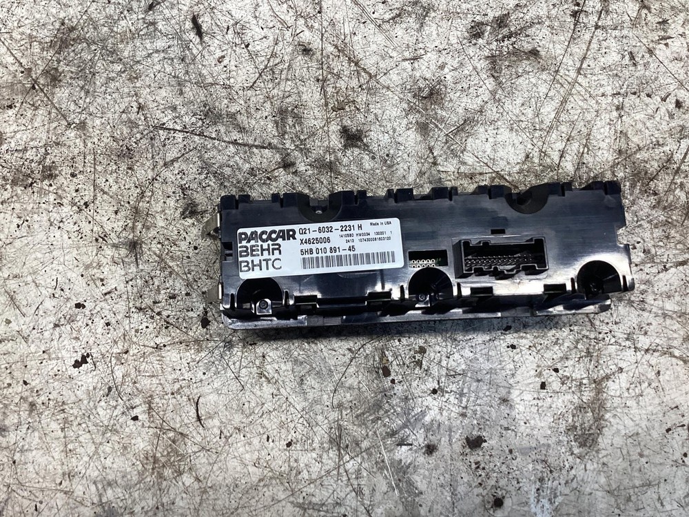 2013-2017 Peterbilt 579 Heater A/C Temperature Controls - Used