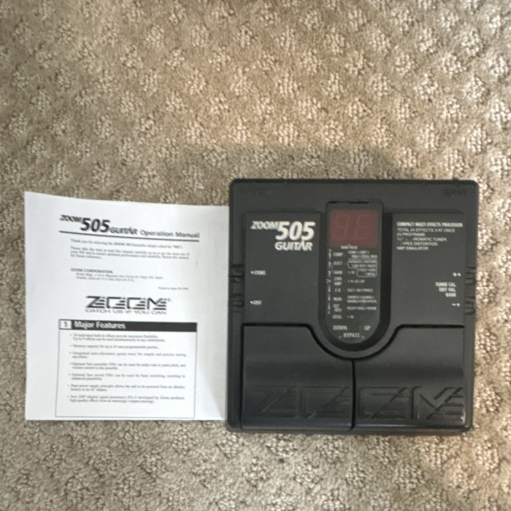 Zoom 505 Digital Multi-Effects Processor for Electric Guitar with Manual (Works)