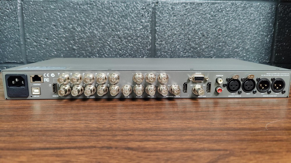 BlackMagic ATEM 1 M/E Production Studio 4k