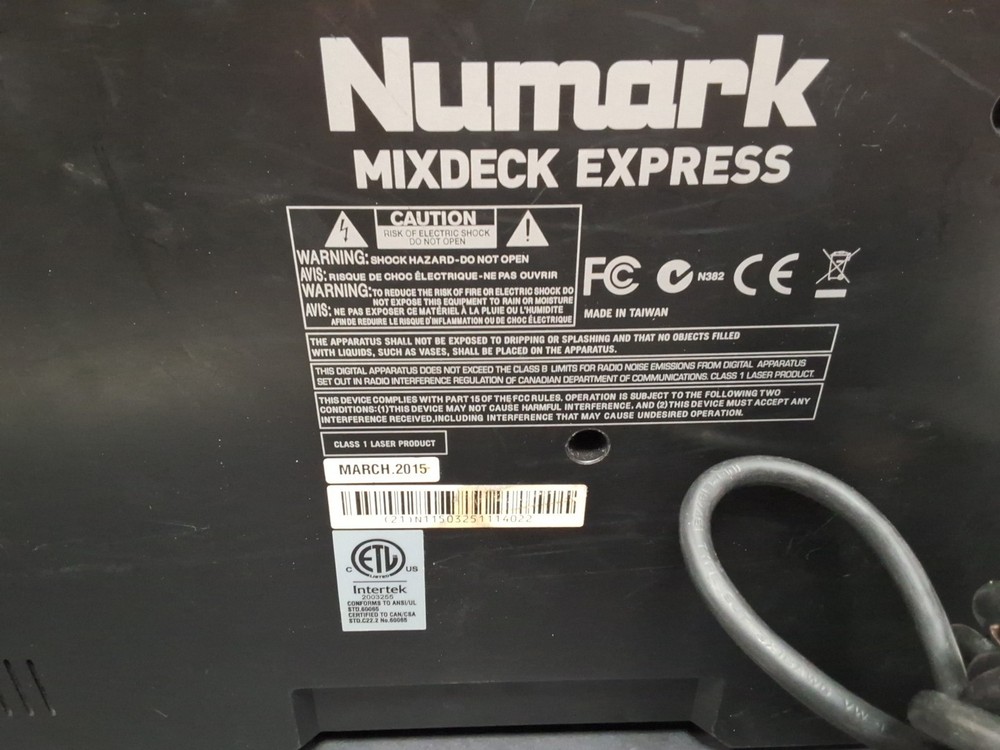 Numark Mixdeck Express - MARCH 2015- USED