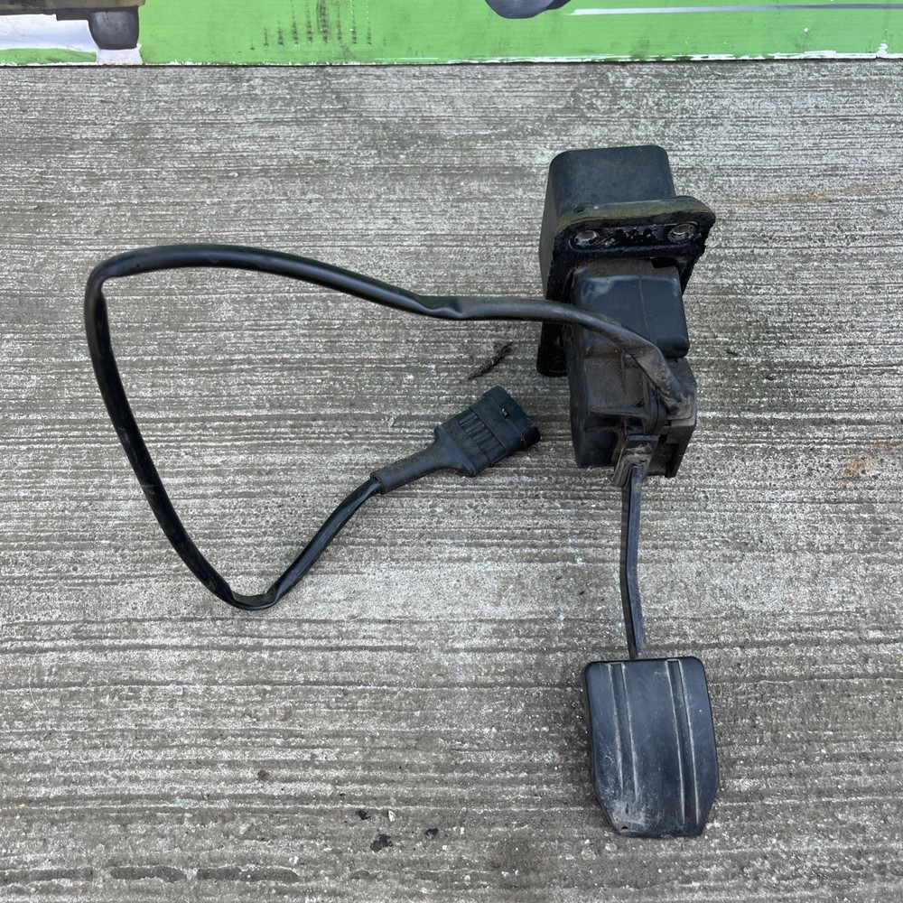 IVECO EUROCARGO THROTTLE