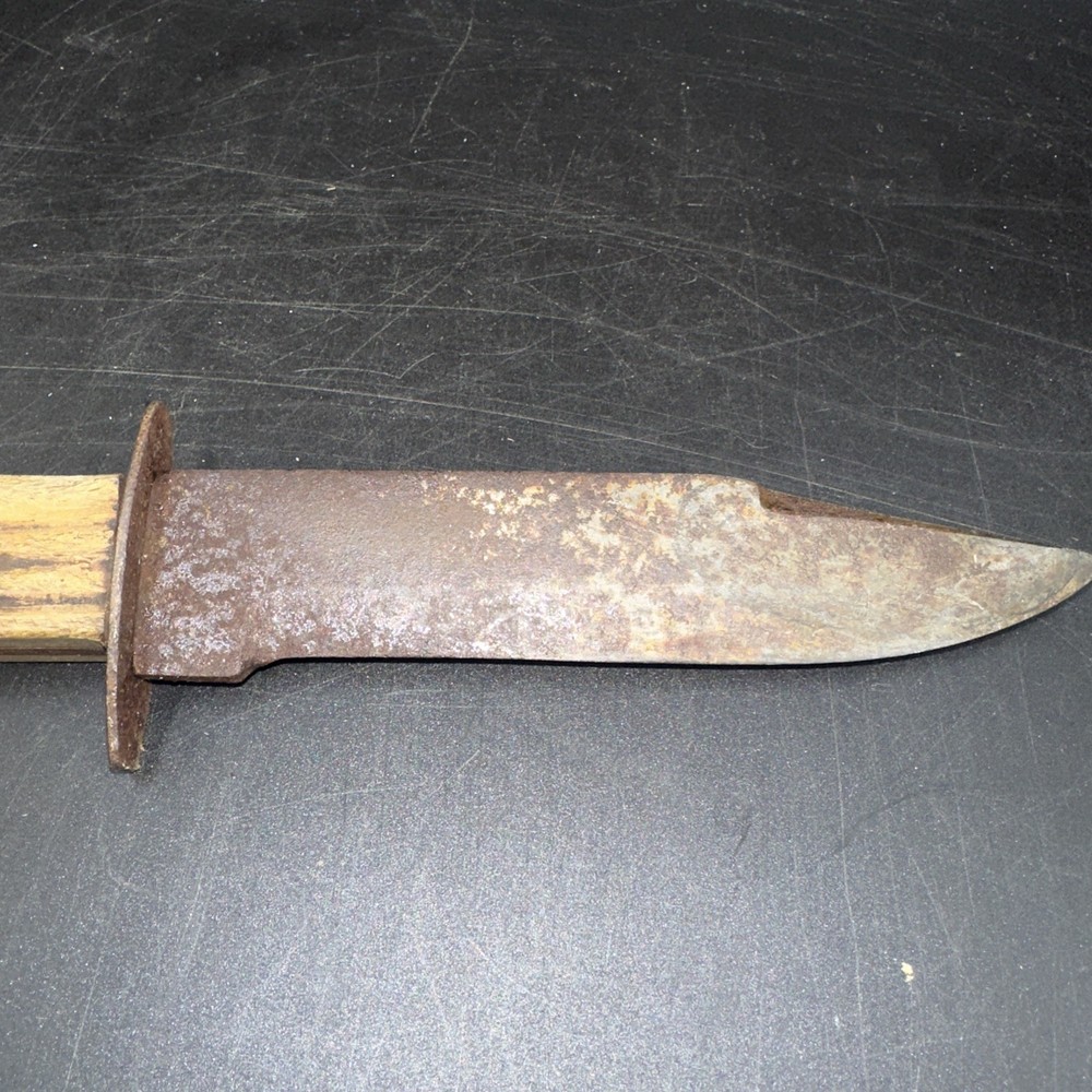 Vintage Handmade Bowie Knife 9”