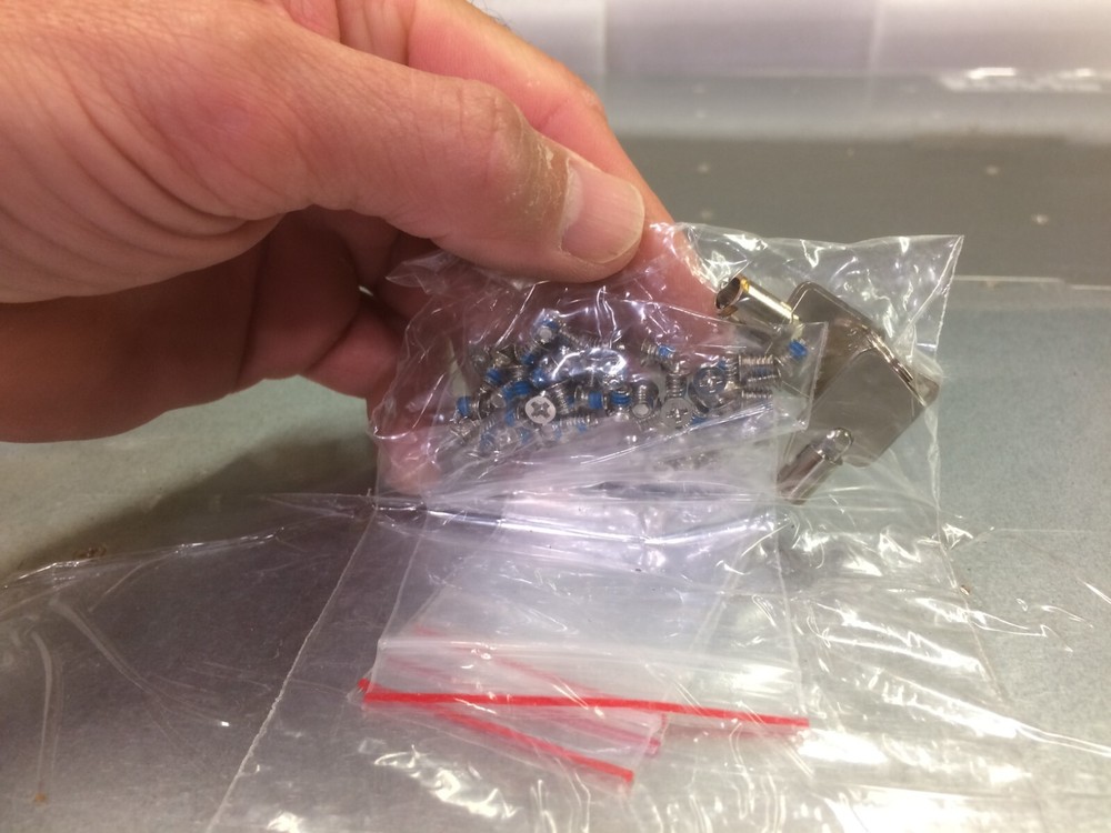 PROMISE TECHNOLOGY VTRAK E310S EMPTY CHASSIS LOCKABLE W KEYS