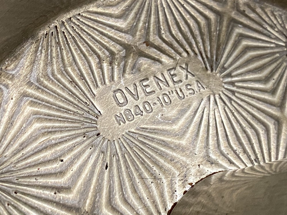 vintage bakeware set