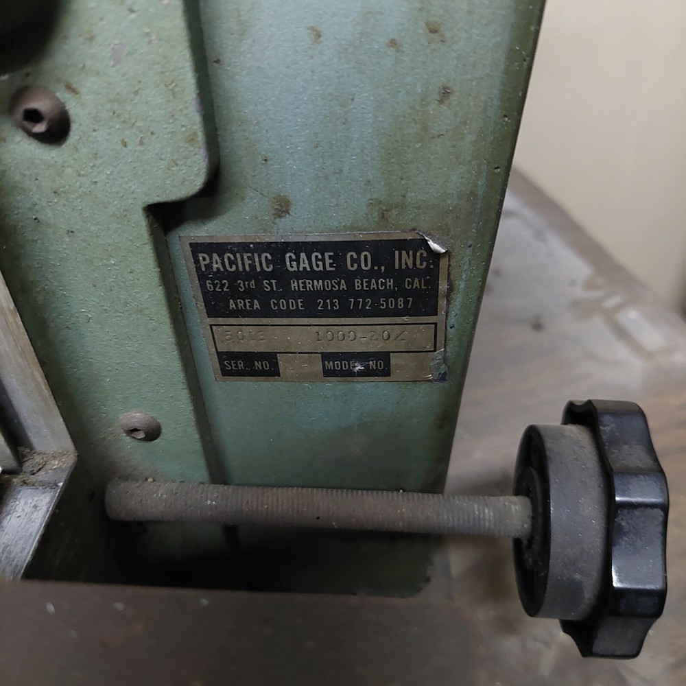 USED Bench Top Optical Comparator