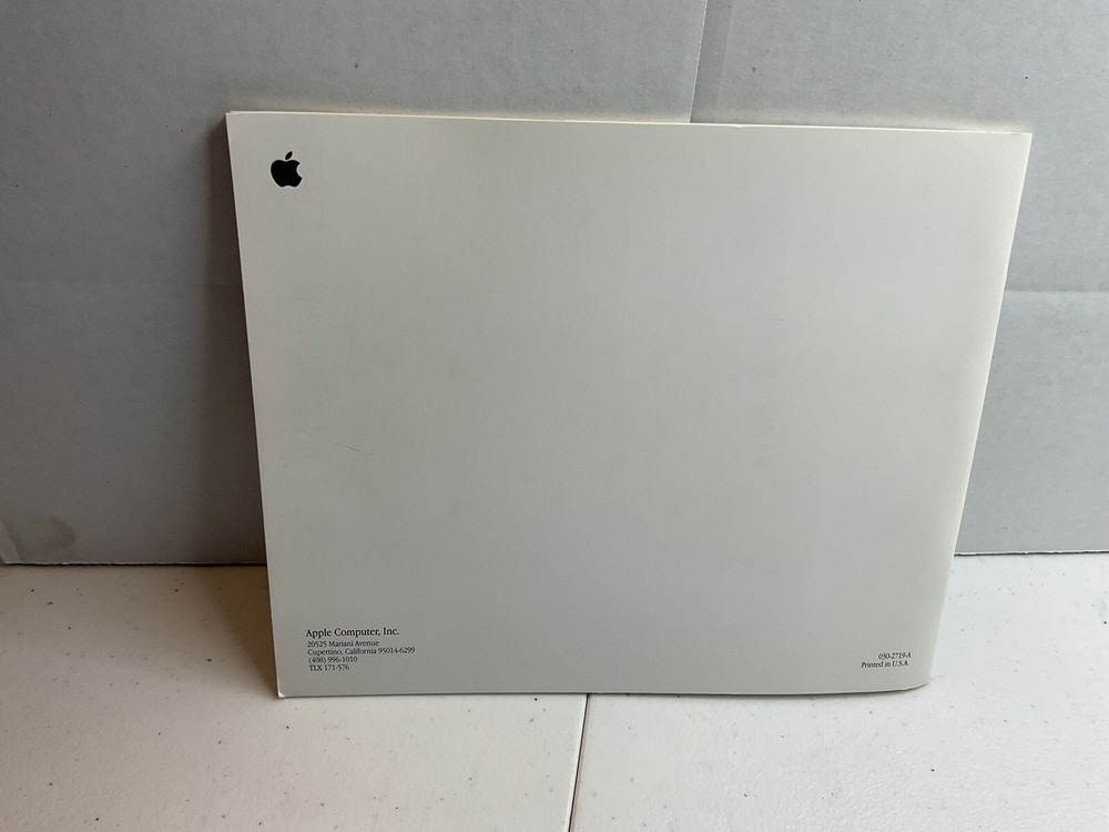 Apple Applecd 300 Users Guide 030-2719-A