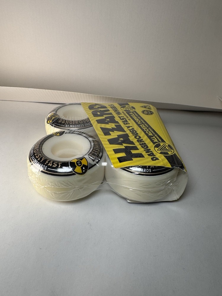 Hazard Wheels Skateboard Wheels 54mm 101a White