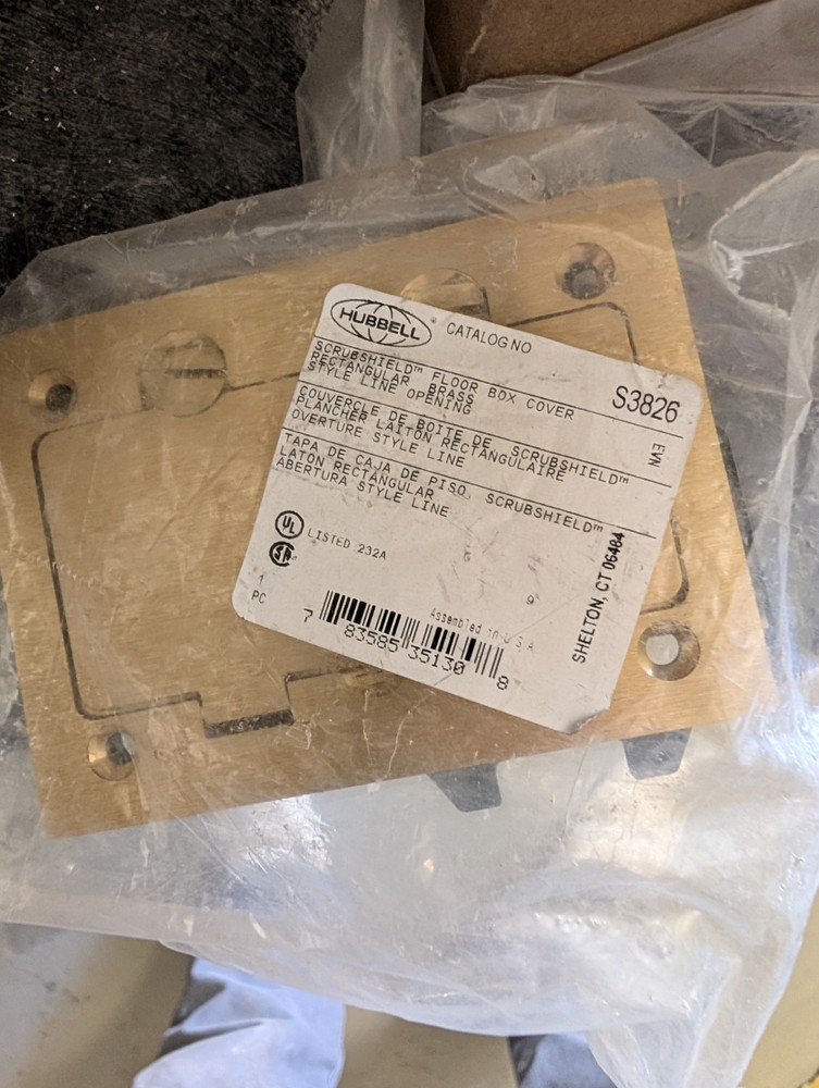 Hubbell S3826 - Brass Floor Box Cover - Rectangular - Single Gang