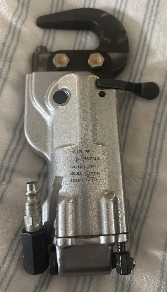 General Pneumatic Tandem Rivet Squeezer Model 3000C