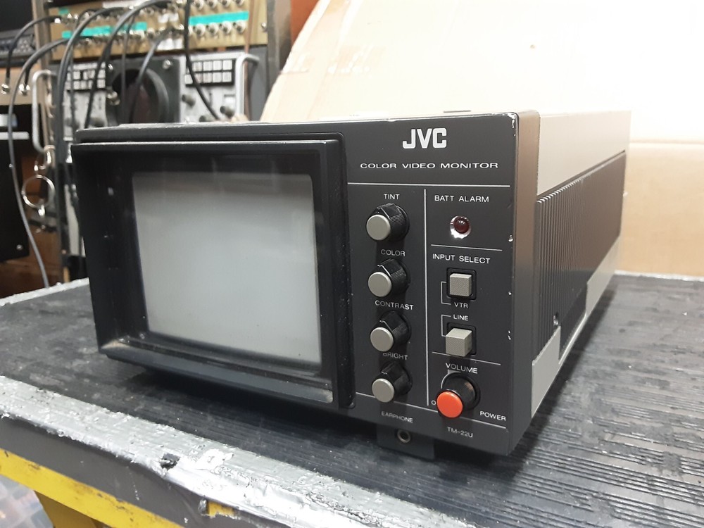 JVC TM-22U