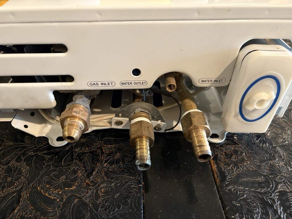 Camplux BD158 Portable Tankless Gas Water Heater Overland 4X4 Camping Livestock