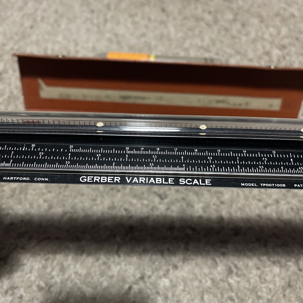Vintage Gerber Variable Scale Engineering Slide Rule Model TP007100B w/ Case
