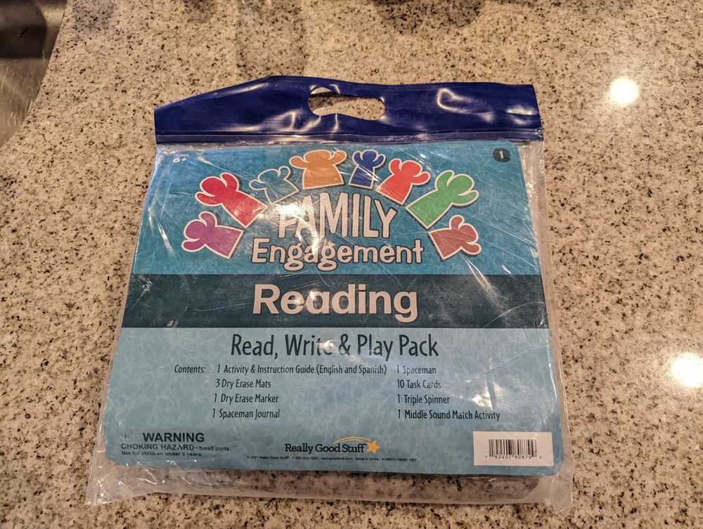 Family Engagement Reading - Read, Write and Play Pack - First Grade