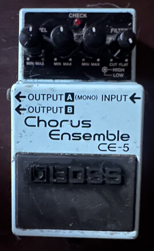 Boss CE-5 Chorus Ensemble Pedal