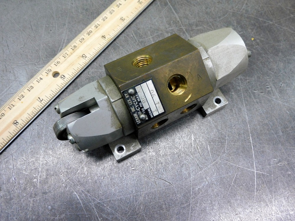 Lexair BC Limit Switch Safety Sensor Roller Lever Valve