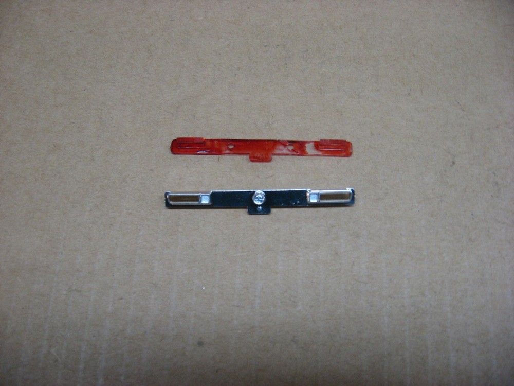 FORD MAVERICK TAILLIGHT PANEL AND LENS