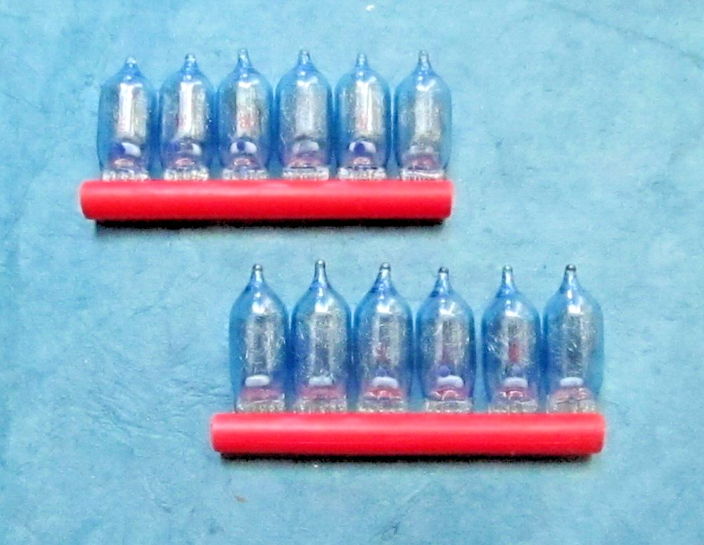 Vintage General Electric PowerSprite AG-1B flashbulbs