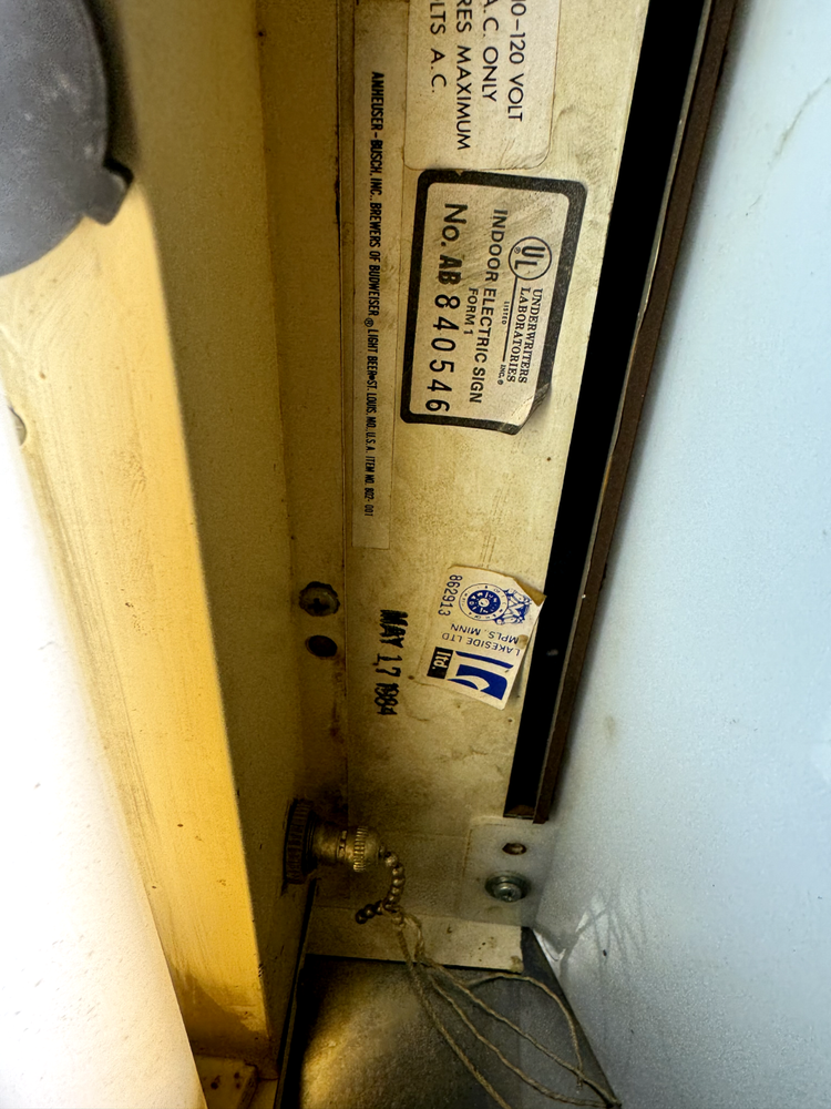 Vintage Budlight Pool Table Light