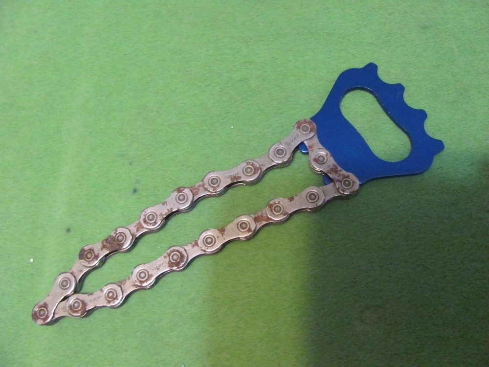 Nokia bicycle chain bottle opener