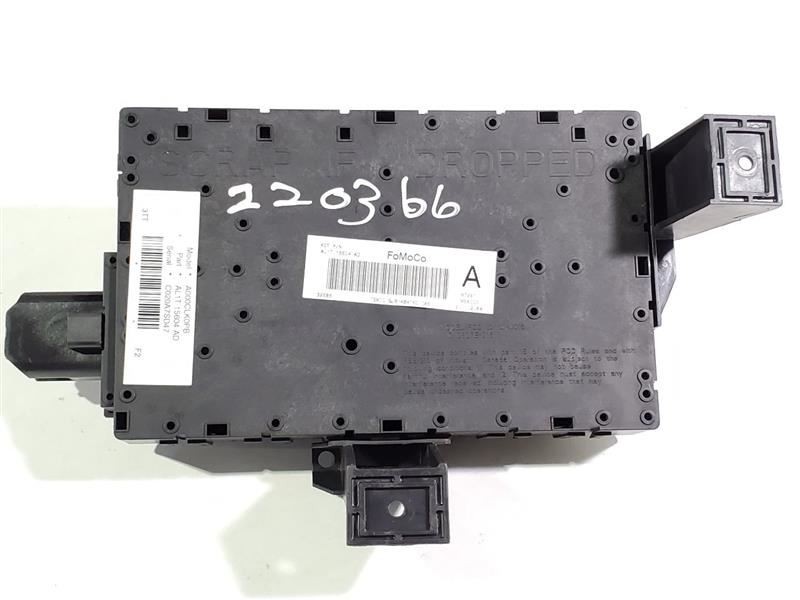 Control Module Computer GEM PN AL1T15604AD OEM 2010 Lincoln Navigator