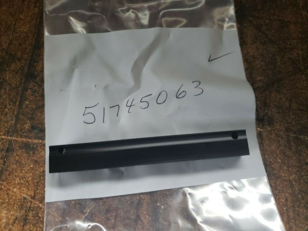 SALE - 51745063 Streamfeeder Bracket