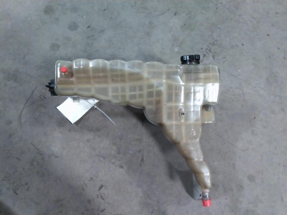 For 2018 PETERBILT 579 RADIATOR OVERFLOW TANK , MD