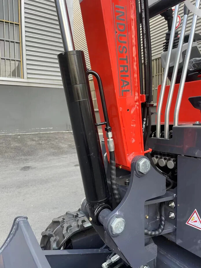 AGT Updated Model 1 Ton Mini Small Excavator Hydraulic Thumb and Pilot System