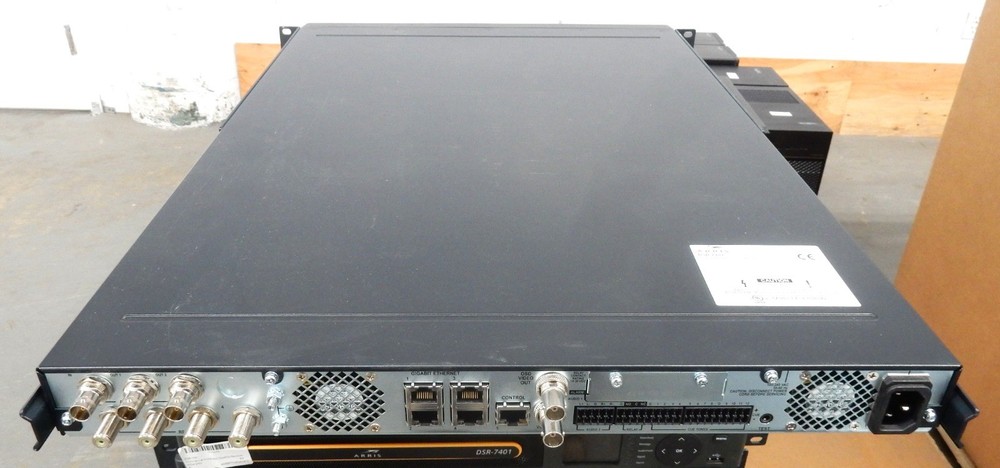 ARRIS DSR-7403 COMMERCIAL INTEGRATED SATELLITE RECEIVER/TRANSCODER